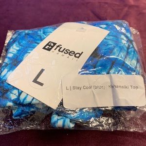 Nwt Fused large stay cool(blue) kohanaiki bikini top